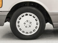 CMC - 1992 Mercedes-Benz 500E - WDB1240361B872073 - Studio